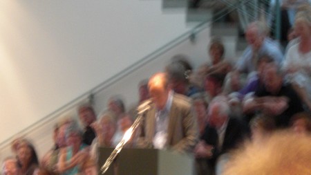 Klausens Foto Seriello Stephan Berg zu Erffnung der Kunstausstellung "Der Westen leuchtet" am 9.7.2010 Kunstmuseum Bonn