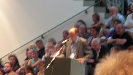 Klausens Foto Seriello Stephan Berg zu Erffnung der Kunstausstellung "Der Westen leuchtet" am 9.7.2010 Kunstmuseum Bonn