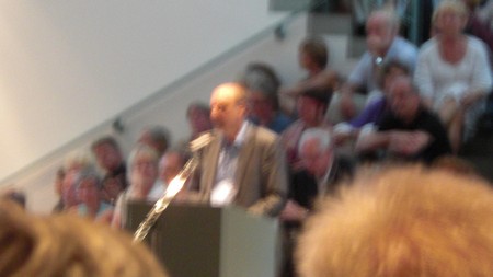 Klausens Foto Seriello Stephan Berg zu Erffnung der Kunstausstellung "Der Westen leuchtet" am 9.7.2010 Kunstmuseum Bonn