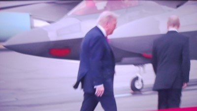 seriello-foto live klausens zu trump-putin-treffen alaska anchorage 15.8.2025