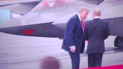 seriello-foto live klausens zu trump-putin-treffen alaska anchorage 15.8.2025
