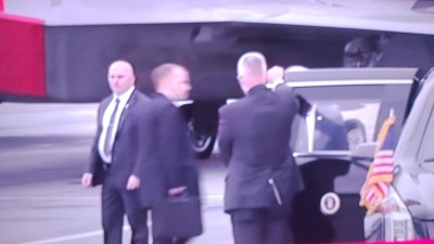 seriello-foto live klausens zu trump-putin-treffen alaska anchorage 15.8.2025