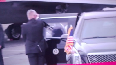 seriello-foto live klausens zu trump-putin-treffen alaska anchorage 15.8.2025