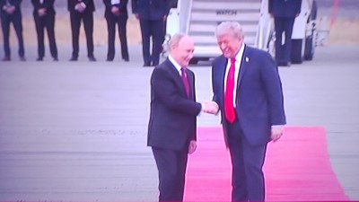 seriello-foto live klausens zu trump-putin-treffen alaska anchorage 15.8.2025