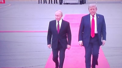 seriello-foto live klausens zu trump-putin-treffen alaska anchorage 15.8.2025