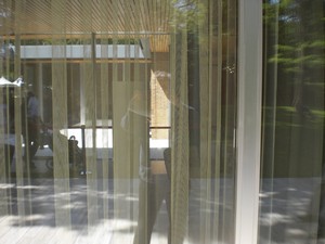 SERIELLO des Künstlers Klausens = Klau/sens vom 23.5.2009 in Bonn im Park des Palais Schaumburg vom Kanzlerbungalow bzw. Bundeskanzlerbungalow