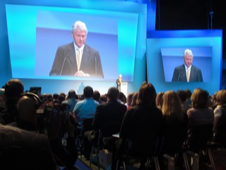 klausens foto seriello bill clinton 15.11.2008 duesseldorf iss-dome awd erfolgskongress 2008