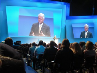 klausens foto seriello bill clinton 15.11.2008 duesseldorf iss-dome awd erfolgskongress 2008